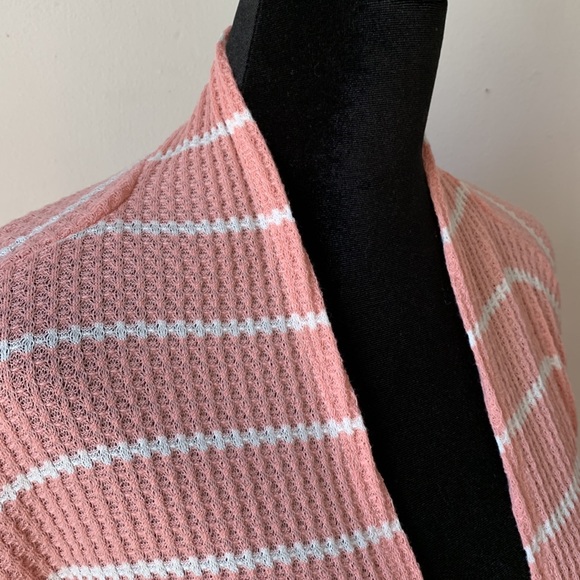 Cardigan - Picture 3 of 6